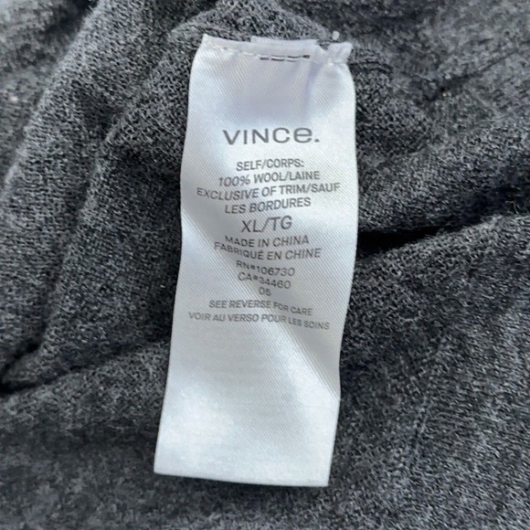 Vince Men's Dark Gray 100% Wool Long Sleeve Henley Shirt Light Pullover Top XL - Picture 5 of 9